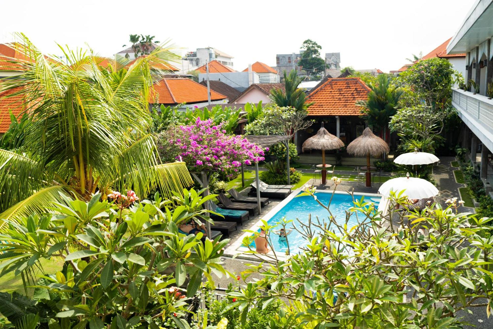 Guest house D-anyar And Surf Canggu (Bali)